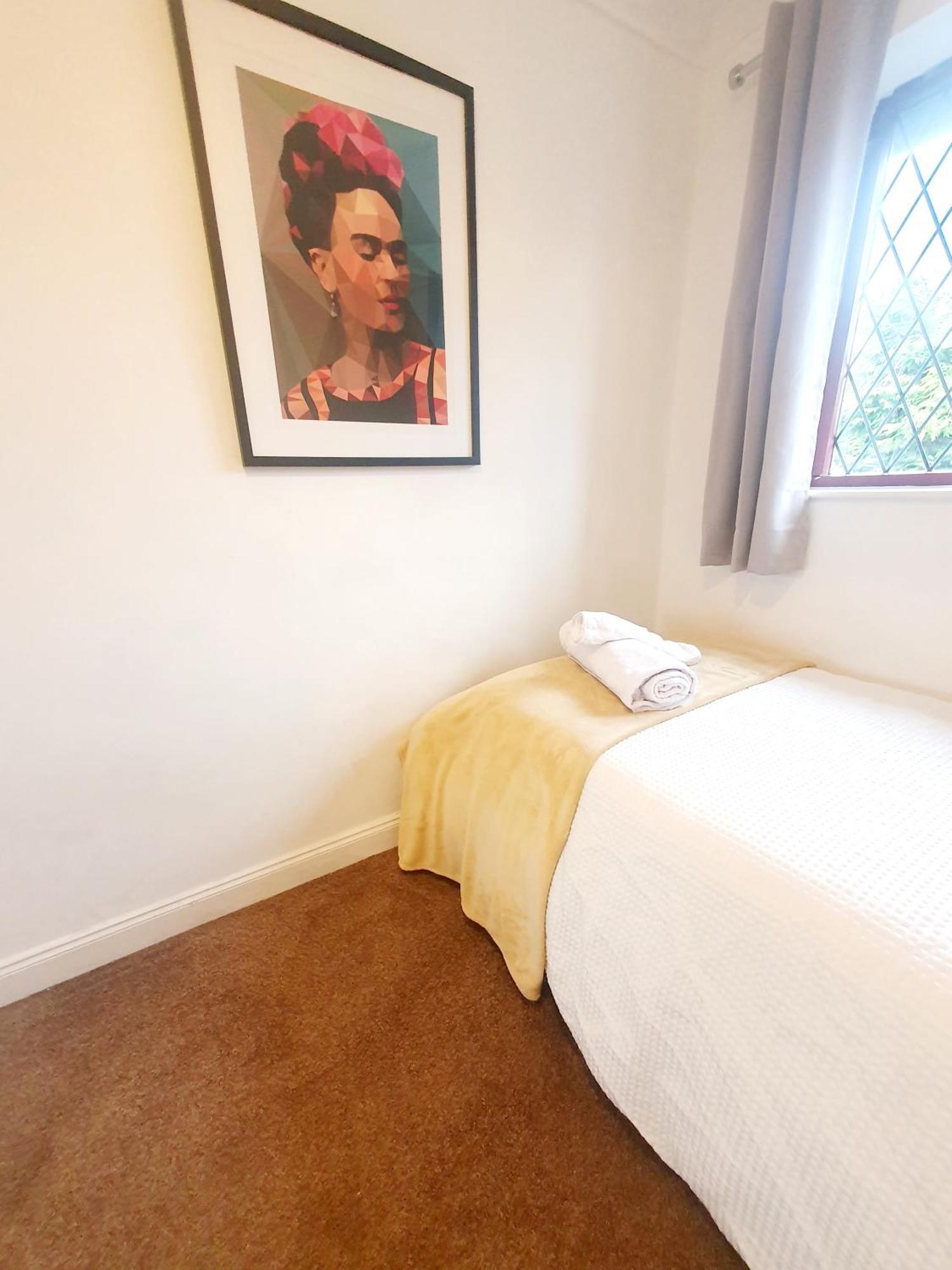 The Chorlton Retreat - Double Bedroom, Free Parking Manchester Eksteriør billede